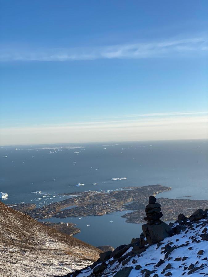 Hotel Disko Island Qeqertarsuaq Bagian luar foto